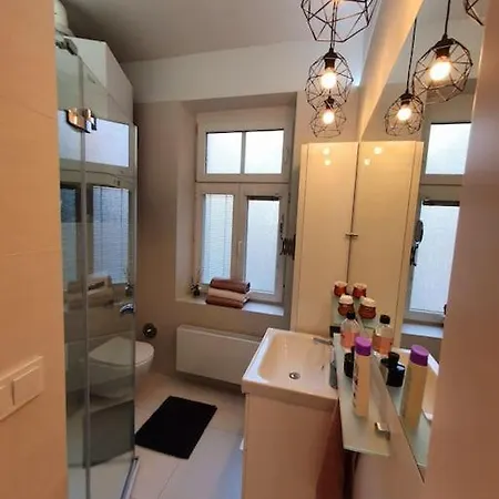 Апартаменти Lovely & Unique In The Historic Center. Братислава